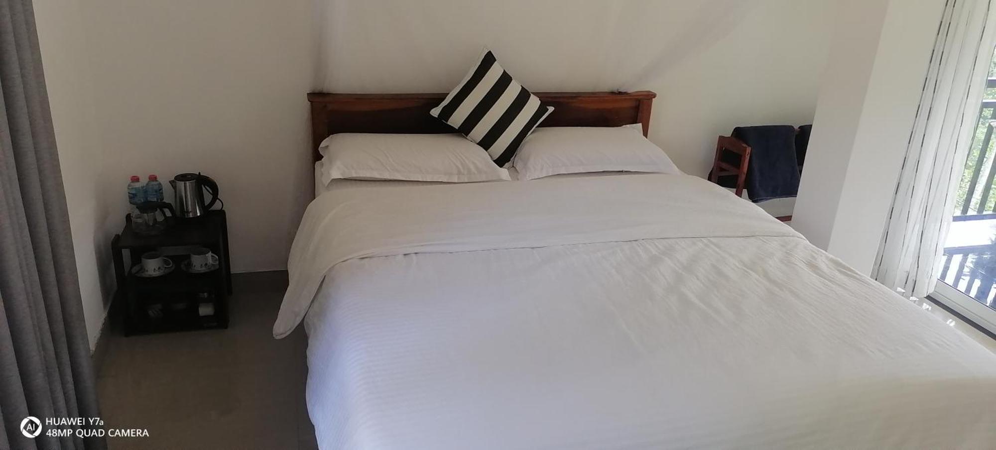 Isuru Homestay Ella Buitenkant foto