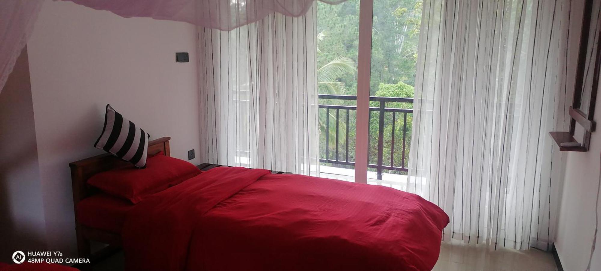 Isuru Homestay Ella Buitenkant foto